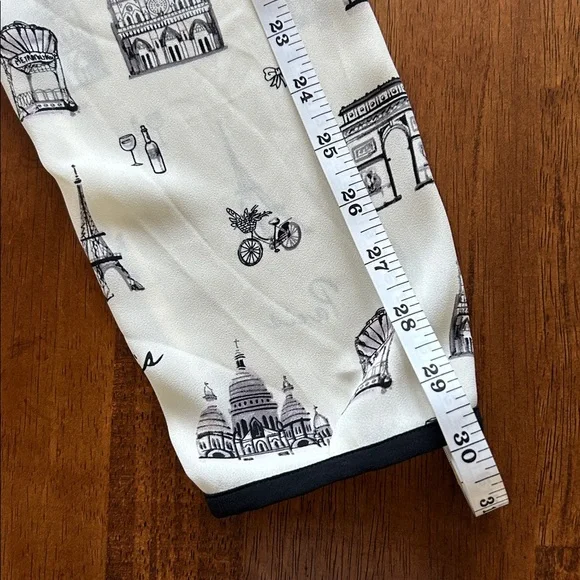 Talbots women’s Paris inspired black cream blouse size medium - Picture 6 of 10